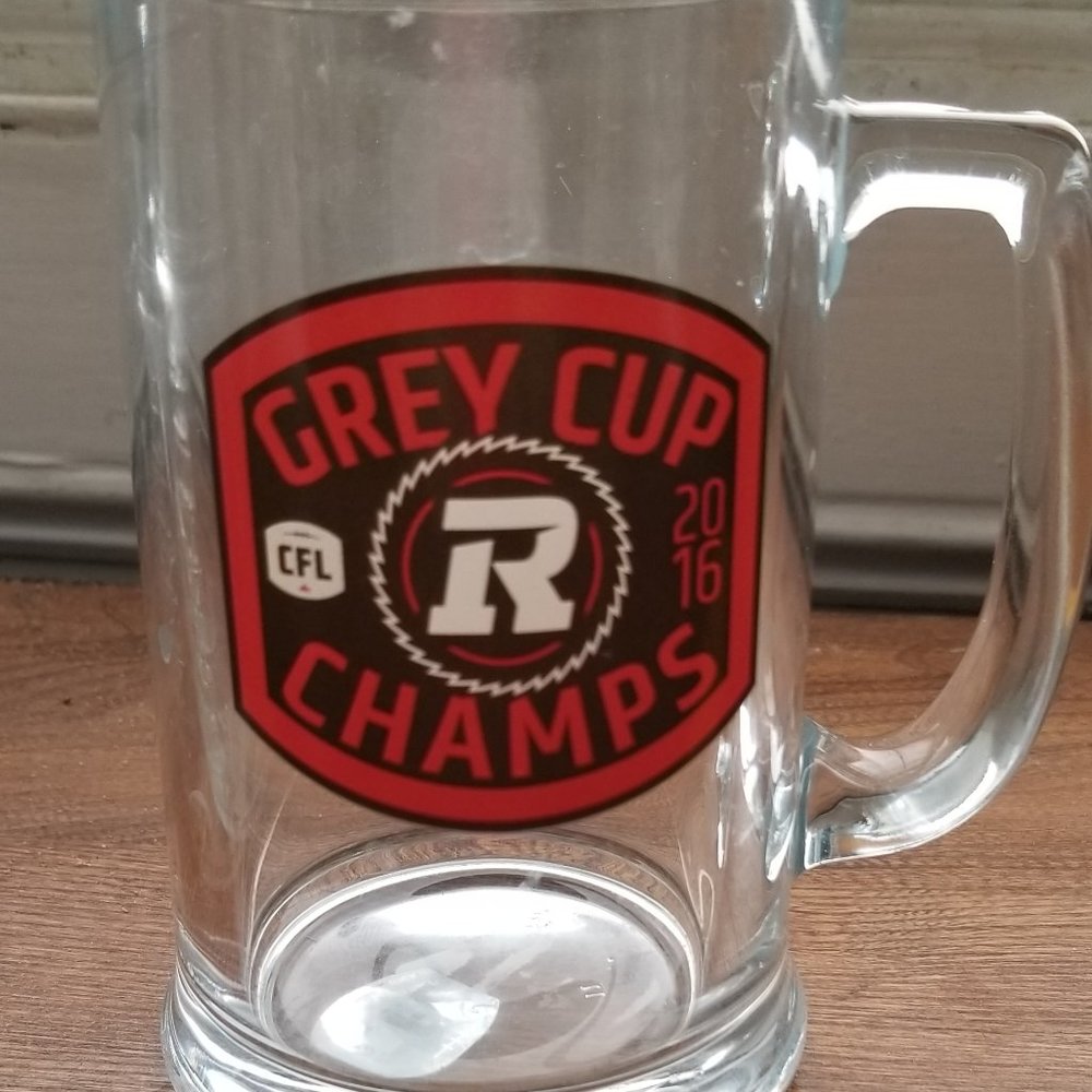 Vintage glass beer mugs - CFL